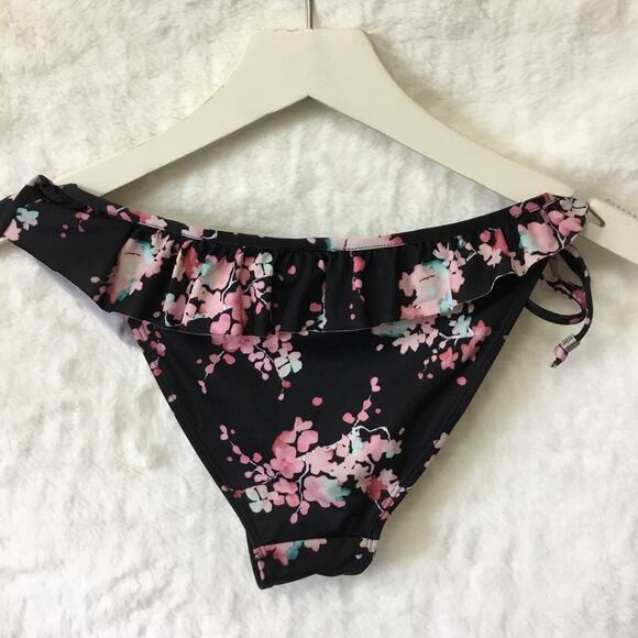 H&M Floral Bikini Bottom - Picture 6 of 16
